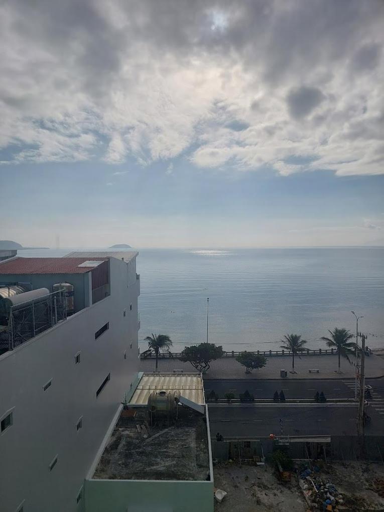 Blue Sea 01 Hotel ニャチャン エクステリア 写真